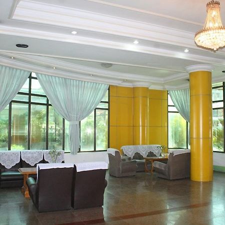 Nice Day Hotel Yangon Exterior photo